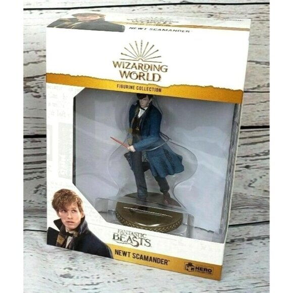 Wizarding World Harry Potter Newt Scammader Figure - Picture 1 of 1